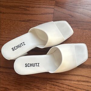 Schutz white chunky mule